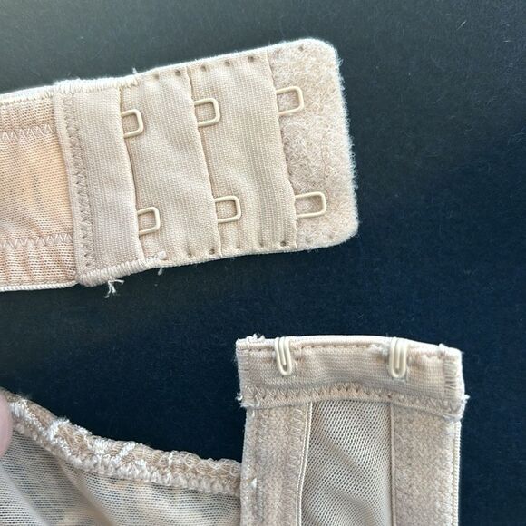 NWOT Calvin Klein Tan Lace Convertible Racerback Demi Bra 36C - Picture 10 of 14